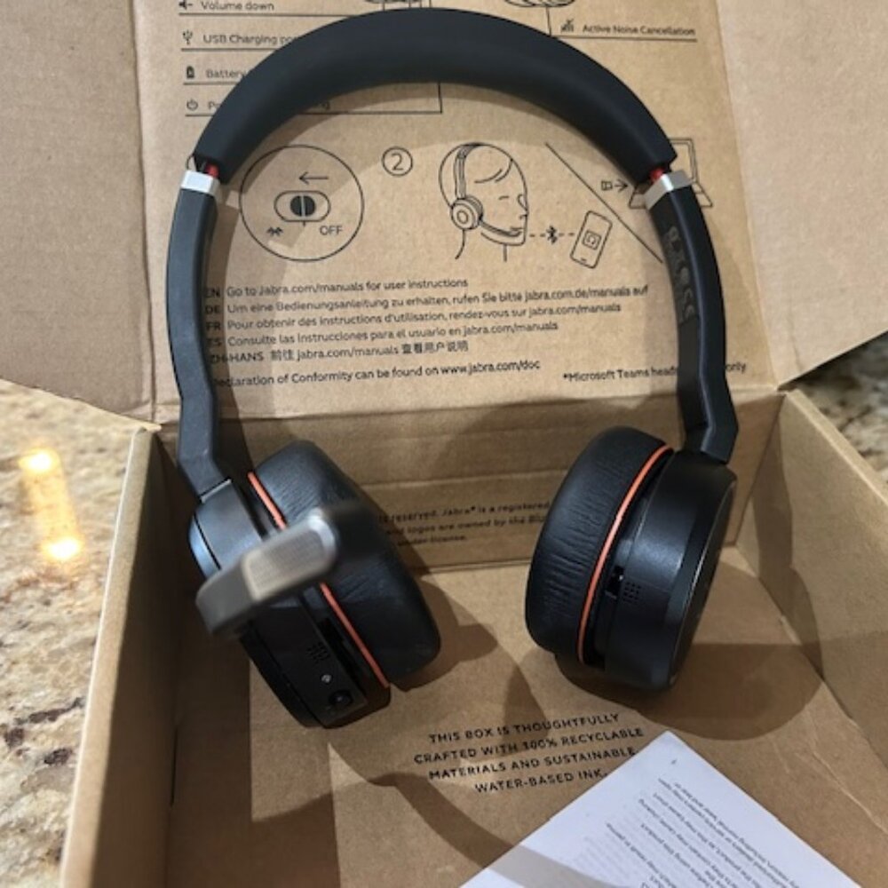 Jabra Evolve 75 Headset with microphone